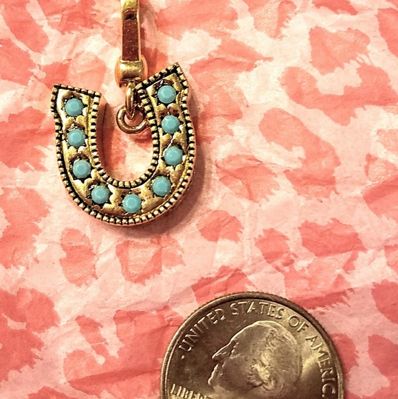 JUICY COUTURE LUCKY HORSESHOE CHARM - Picture 3 of 3